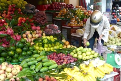 Tết Đoan Ngọ, trái cây tăng giá mạnh